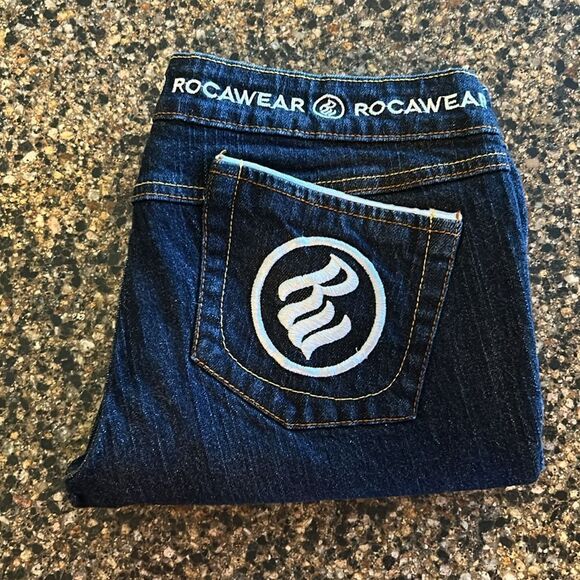 Like New Rocawear Dark Wash Jean Capris - Picture 5 of 7